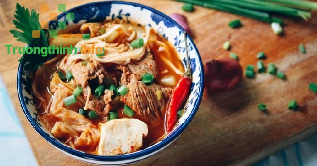                           Cách nấu canh kim chi thịt heo ngon như người Hàn