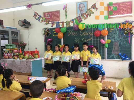                           Cách trang trí bảng 20/11 đẹp cho lớp học mừng ngày Nhà giáo Việt Nam