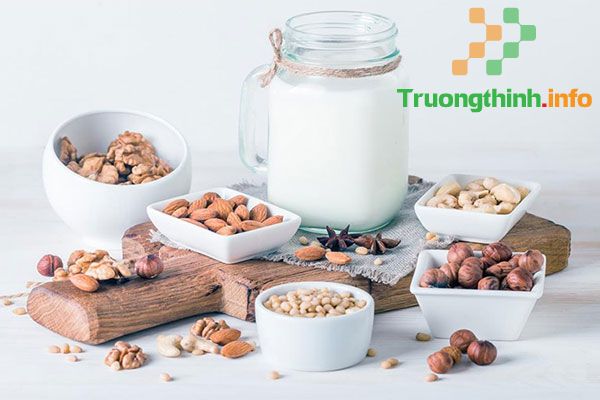                           3 Cách làm sữa hạt macca ngậy ngon, bổ dưỡng