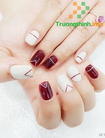                           10+ Mẫu nail đơn giản sang trọng đẹp nhất