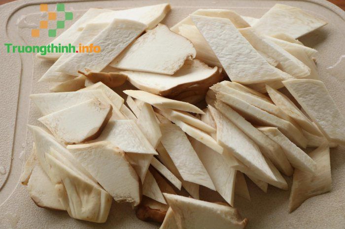 Thịt lợn xào với thứ này được món 2 trong 1, cơm nấu nồi đầy vẫn hết
