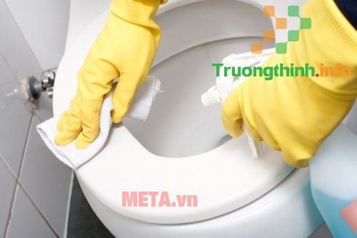                           Sử dụng thiết bị vệ sinh thông minh đúng cách