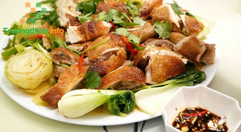                           5 cách làm gà hấp muối da giòn ngon tại nhà