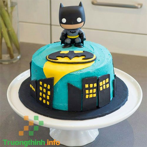                           50+ Mẫu bánh sinh nhật hình Siêu nhân Nhện, Iron Man, Batman đẹp và ngầu nhất