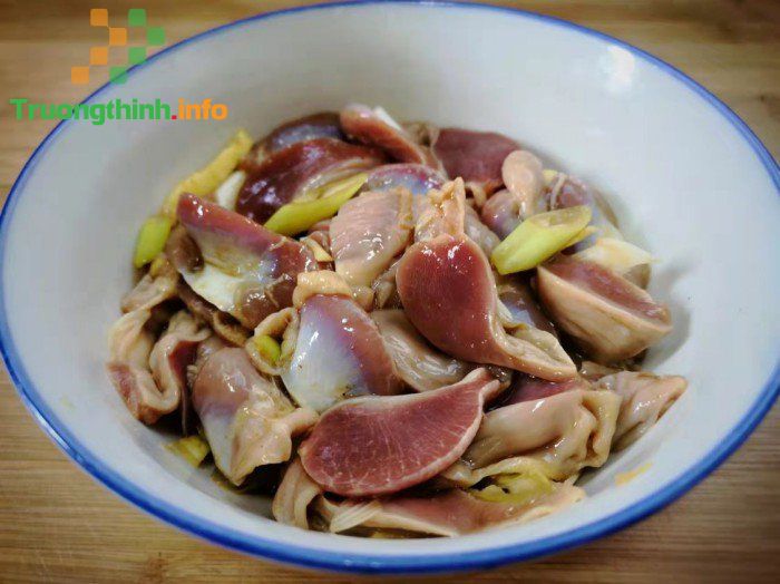 Mỗi con gà chỉ có 1 cái này, mua về chiên, rắc gia vị rồi ăn cả nhà khen ngon