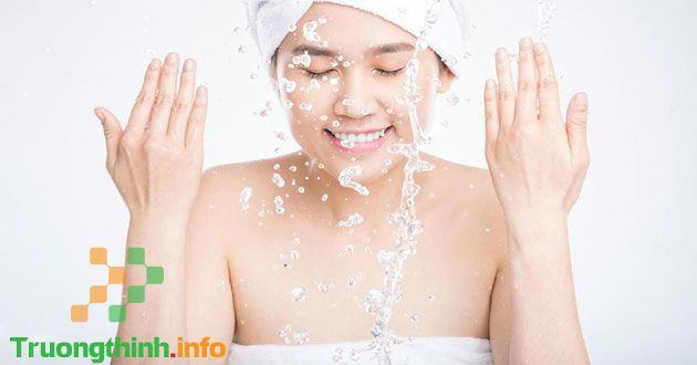                           Cách làm than hoạt tính tắm trắng và thải độc da đơn giản từ gạo