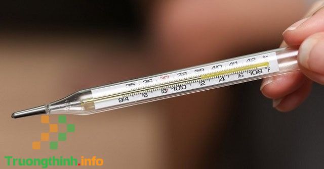                           Cách sử dụng nhiệt kế thủy ngân đo nhiệt độ cơ thể đúng cách