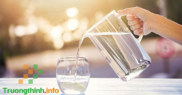                           Tụt huyết áp có nên ăn đồ ngọt, uống nước đường không?