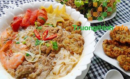                           3 Cách nấu bánh đa cua ngon, đơn giản tại nhà