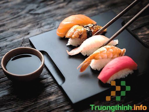                           10+ Cách làm sushi đơn giản tại nhà vừa ngon vừa đẹp