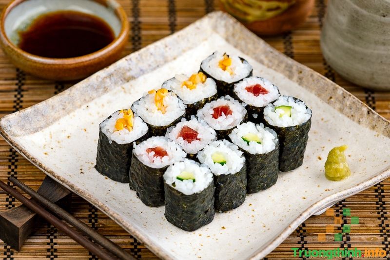                           Sushi là gì? Tên các loại sushi phổ biến
