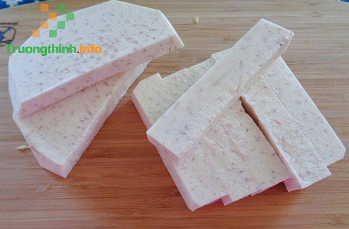                           Cách làm mứt khoai môn đãi khách ngày Tết dẻo thơm, lạ miệng