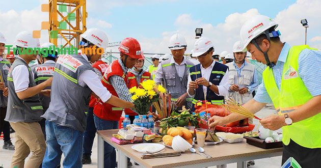                           Văn khấn đổ mái nhà & Cách chuẩn bị lễ cúng cất nóc nhà