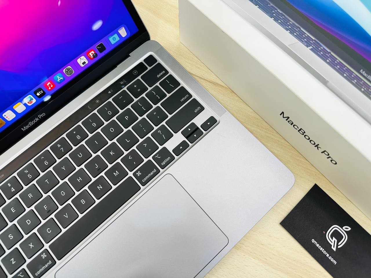 Có nên mua MacBook Pro M1 cũ không?