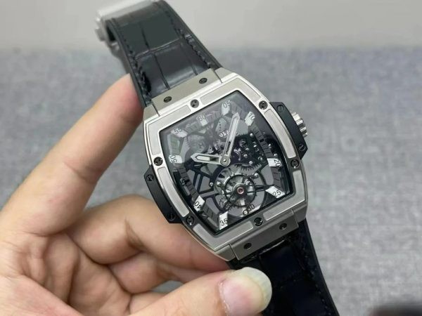 Đồng hồ Hublot Big Bang chế tác: Bản giao hưởng của sức mạnh và sang trọng