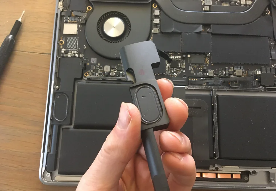 Địa Chỉ Sửa Laptop Bị Mất Tiếng TPHCM Giá Rẻ, Gần Đây