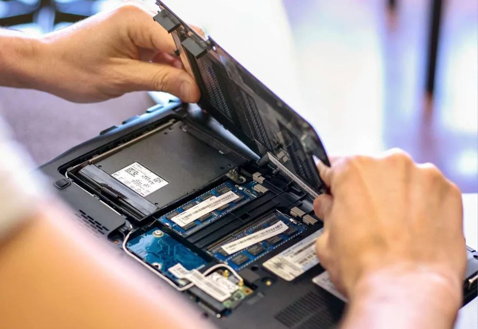 Địa Chỉ Sửa Laptop Khởi Động Chậm TPHCM Giá Rẻ