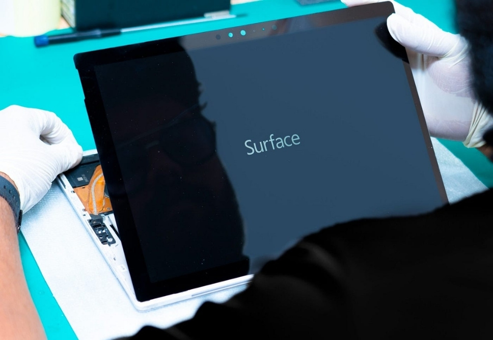Địa Chỉ Thay Màn Hình Surface Quận Thủ Đức Uy Tín
