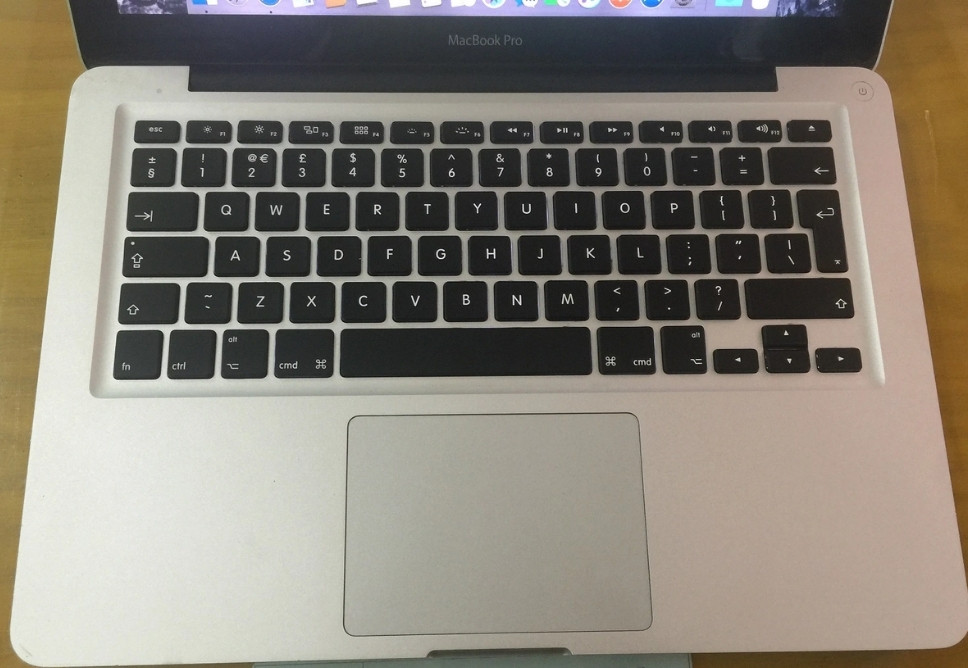Địa Chỉ Thay Bàn Phím Macbook Quận 7 Lấy Ngay