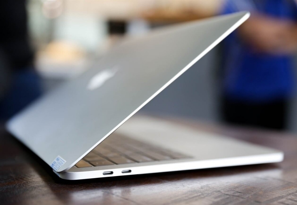 Địa Chỉ Thay Vỏ Macbook Quận 7 Chính Hãng