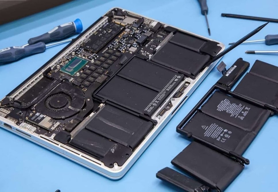 Địa Chỉ Thay Pin Macbook Giá Rẻ Tại TPHCM