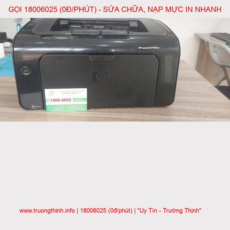 Bảng so sánh: Tự nạp mực vs Dịch vụ chuyên nghiệp