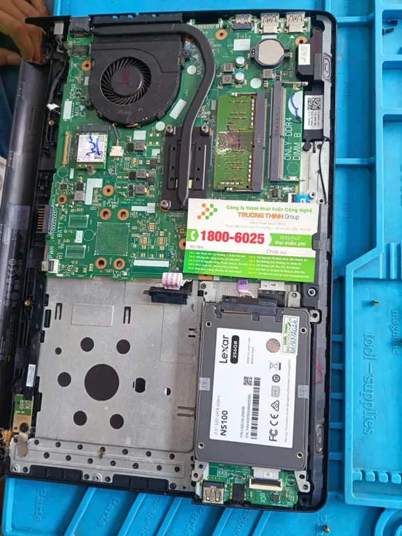 SSD Bị Chết: Nguyên Nhân, Dấu Hiệu và Cách Khôi Phục Dữ Liệu Chuyên Nghiệp