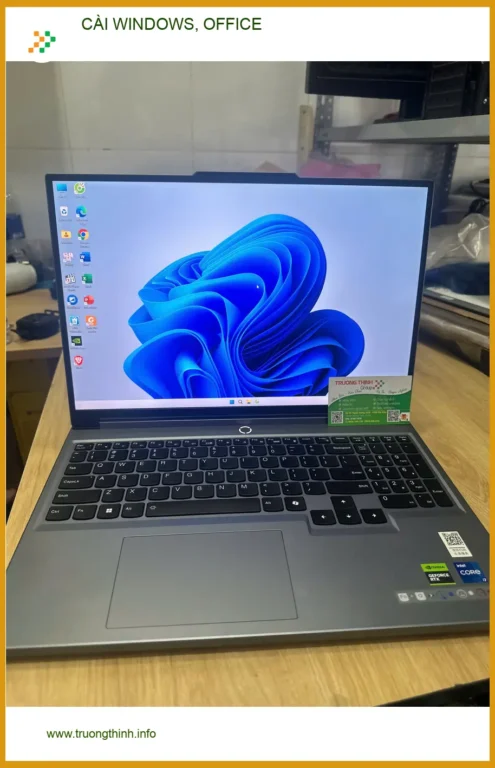 Anh Quang lập trình viên ở Quận 9 tìm dịch vụ Cài Windows, Office uy tín