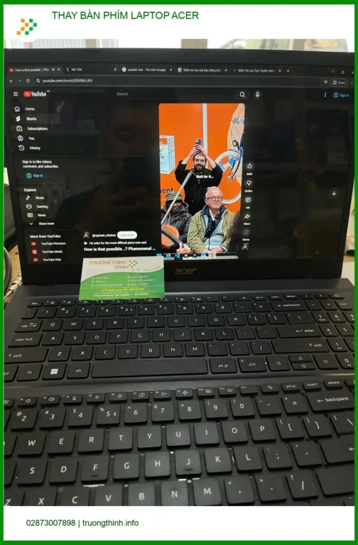 Trung tâm thay bàn phím laptop Acer Quận Thủ Đức uy tín - Anh Kiên lỡ làm đổ nước