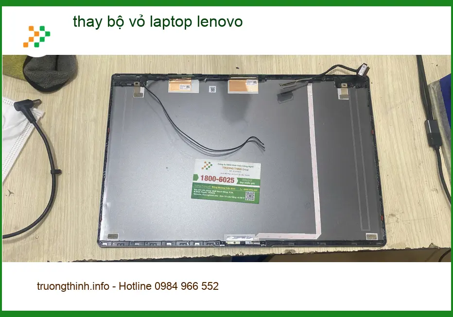 Chị Thu quản lý tìm chỗ thay bộ vỏ laptop Lenovo vỡ ở Quận Bình Thạnh ảnh thực tế 1