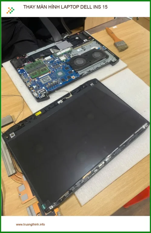 Bác Thiện tìm trung tâm thay màn hình laptop Dell Ins 15 Quận Tân Bình - Lấy ngay