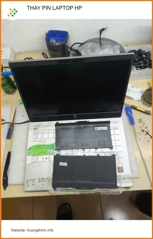 Trung tâm Thay PIN LAPTOP HP Quận Gò Vấp - Anh Vĩnh shipper cần lấy ngay