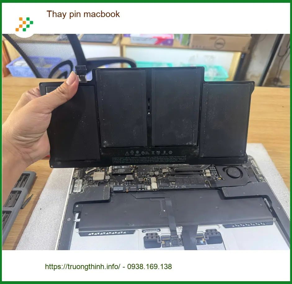 Cửa hàng Thay pin macbook Quận Tân Bình lấy ngay - Chị Thảo tìm chỗ ảnh thực tế 1