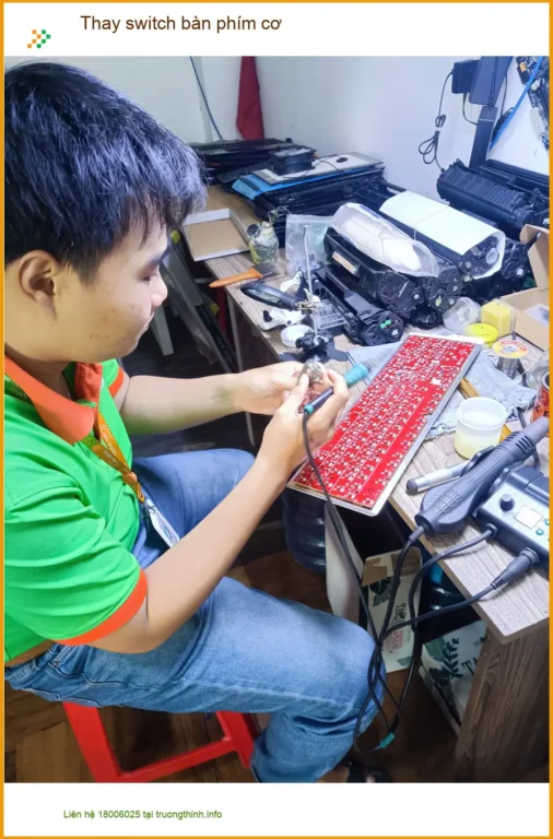 Dịch vụ Thay switch bàn phím cơ Quận Tân Phú - Anh Phúc thợ sửa nhanh