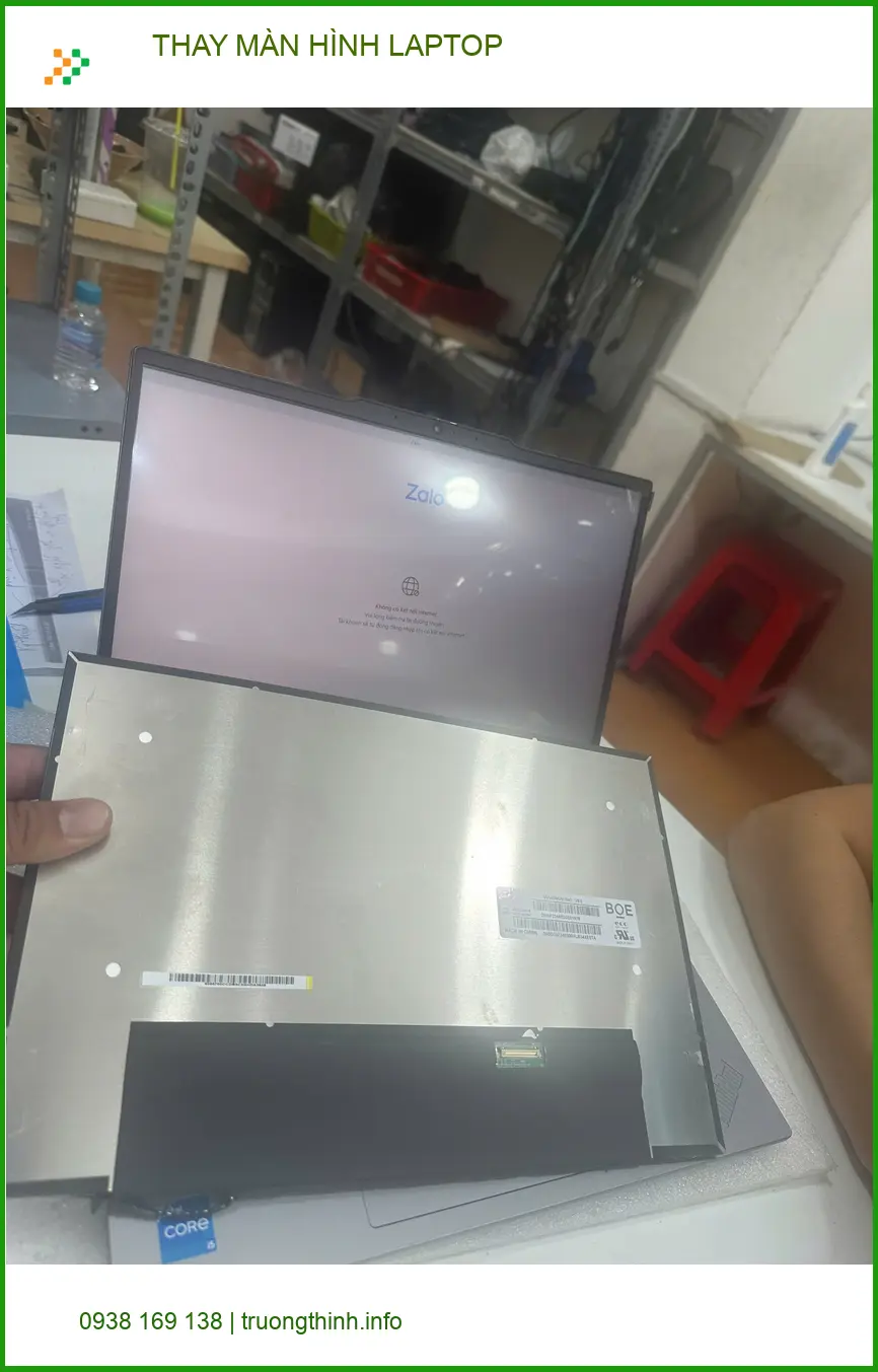 Tiệm thay màn hình laptop Quận Gò Vấp giá rẻ - Anh Hải kể chuyện màn hình nứt ảnh thực tế 1