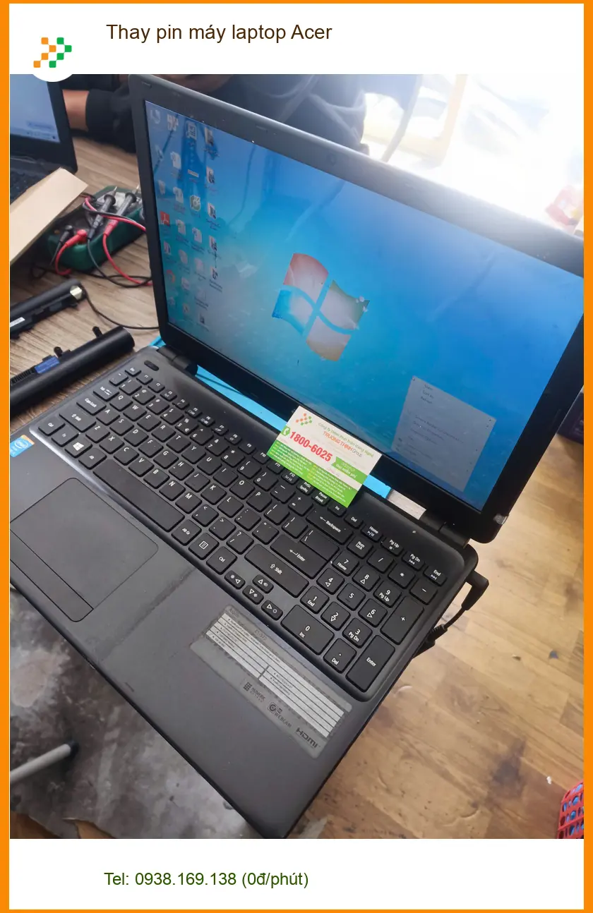 Anh Quân nhân viên văn phòng chia sẻ kinh nghiệm thay pin máy laptop Acer Quận Tân Phú. ảnh thực tế 2