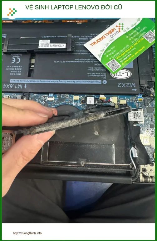 Anh Bảo kỹ sư tìm chỗ vệ sinh Laptop Lenovo đời cũ Quận 10 uy tín