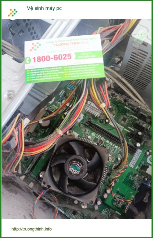 Cô Mai nhân viên văn phòng chia sẻ dịch vụ vệ sinh máy pc Quận Tân Phú uy tín giá rẻ