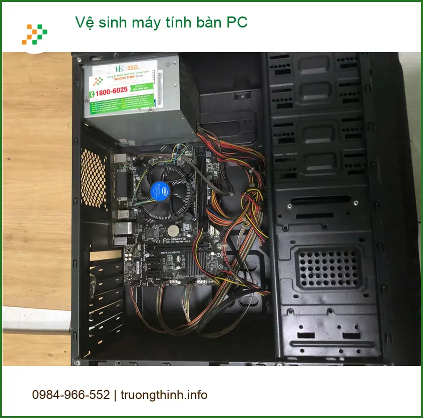 Anh Minh kiểm tra dịch vụ vệ sinh máy tính bàn PC Quận Bình Tân uy tín
