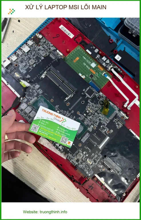 Anh Phúc lập trình viên ở Quận 10 review sửa laptop MSI lỗi main