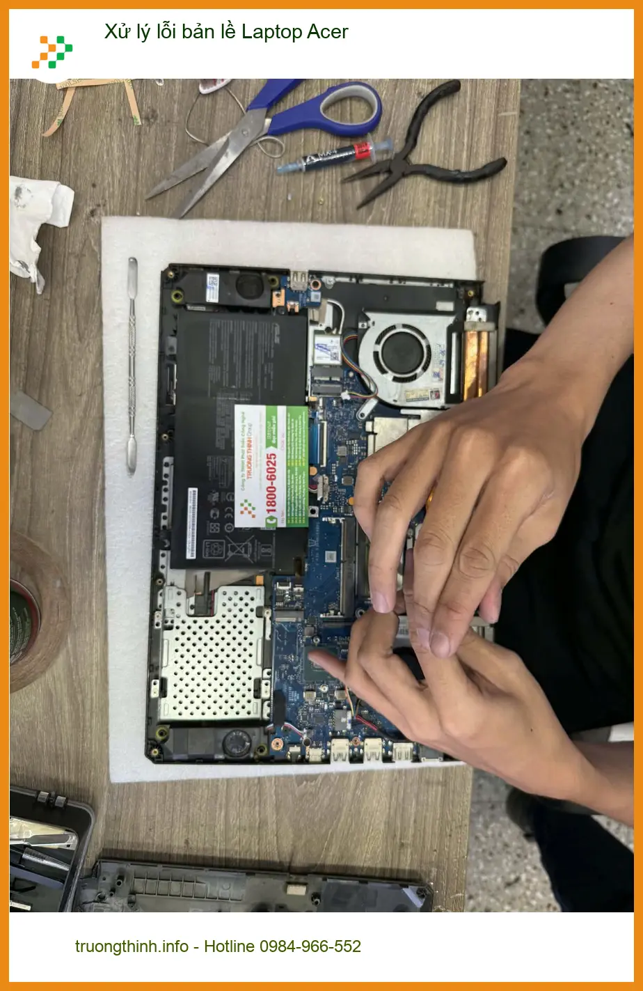 Anh Bảo kiến trúc sư ở Quận 7 và ca xử lý bản lề Laptop Acer ảnh thực tế 1