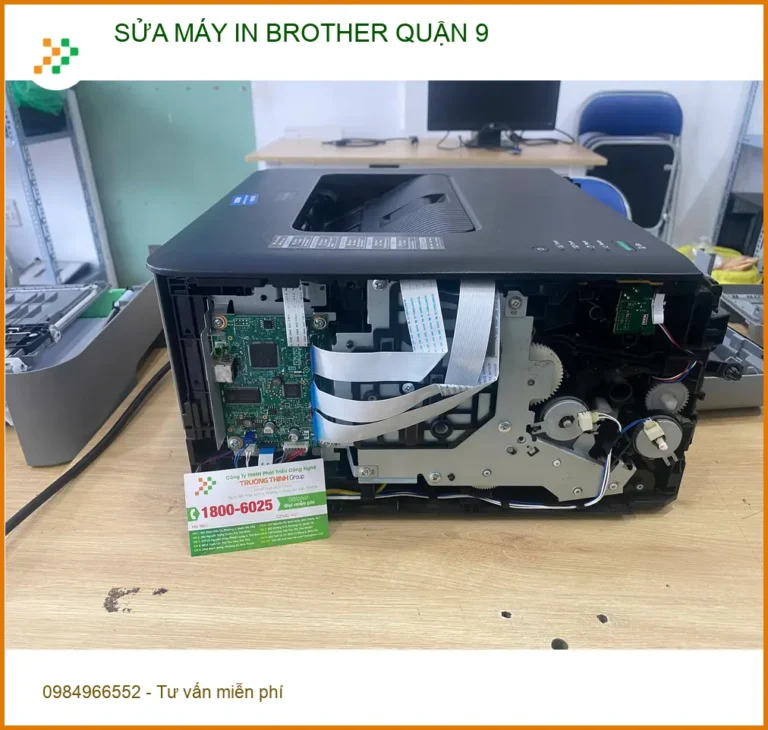 Cô Ngọc nhân viên văn phòng tìm dịch vụ sửa máy in Brother Quận 9