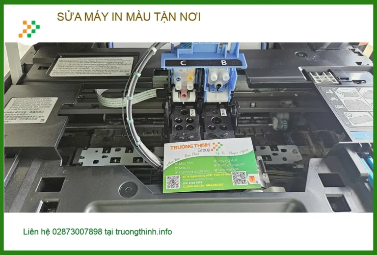 Tiệm Sửa máy in màu tận nơi Quận 9 - Cô Hà tìm được nơi sửa máy bị sọc.