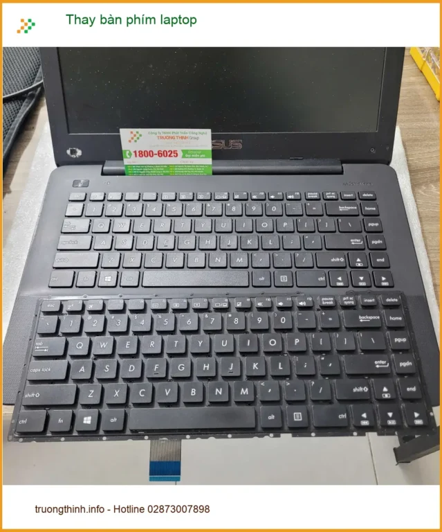Cô Thu giáo viên tìm dịch vụ thay bàn phím laptop Quận Tân Bình - Uy tín