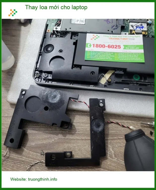 Anh Khoa tìm tiệm thay loa mới cho laptop Quận Tân Bình uy tín