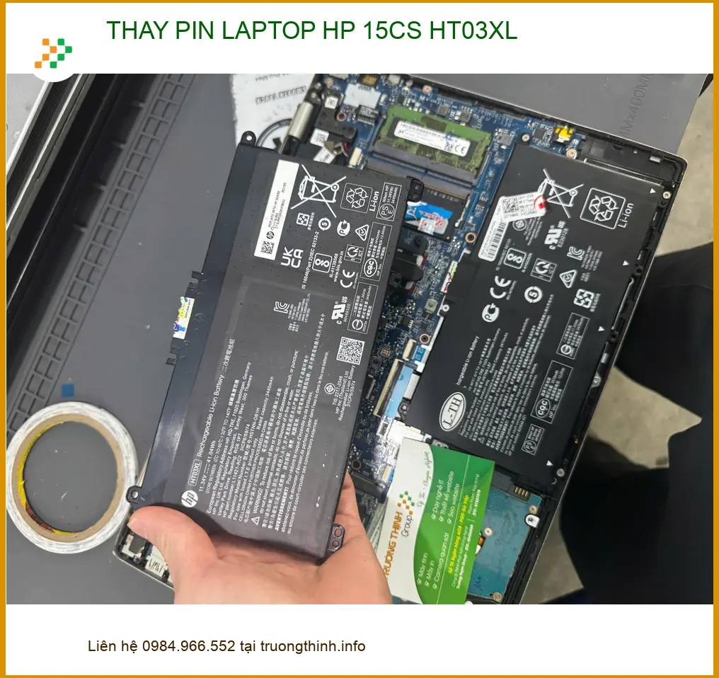 Chị Thanh shipper và ca thay pin laptop HP 15CS HT03XL Quận 10 lấy ngay