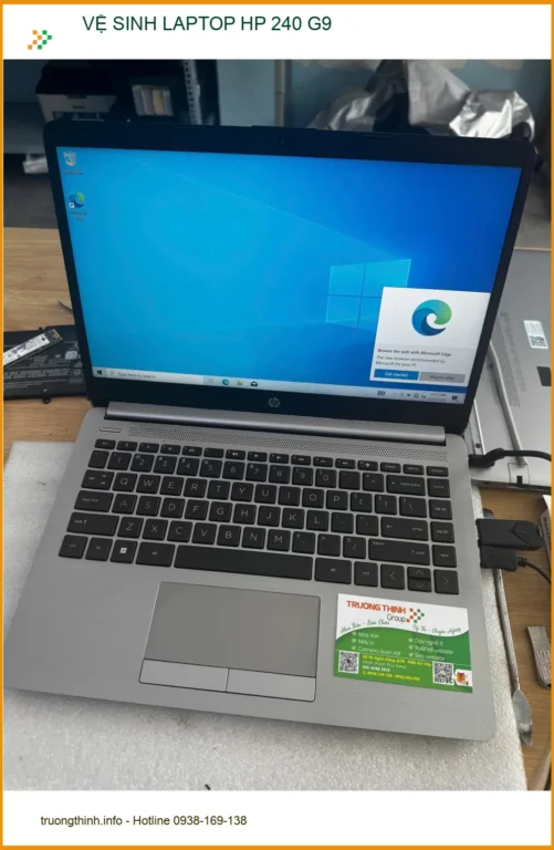 Cửa hàng vệ sinh laptop HP 240 G9 Quận 10 - Anh Bình hết lo máy quá nóng