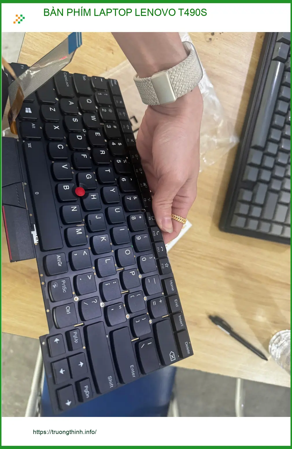 Chú Hùng tìm chỗ thay bàn phím laptop Lenovo T490s Quận 10 uy tín? ảnh thực tế 1