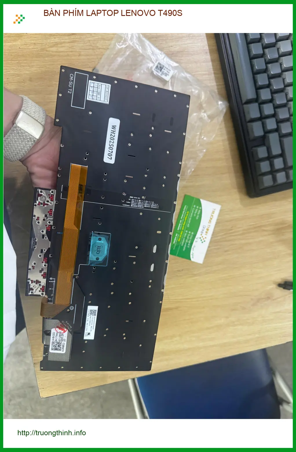 Chú Hùng tìm chỗ thay bàn phím laptop Lenovo T490s Quận 10 uy tín? ảnh thực tế 2