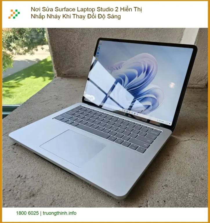 Sửa Surface Nơi Laptop Studio 2 Hiển Thị Nhấp Nháy - Trung tâm hỗ trợ gần đây